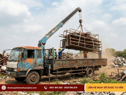 Thu mua kệ sắt thanh lý giá cao gọi ngay 0967.895.000