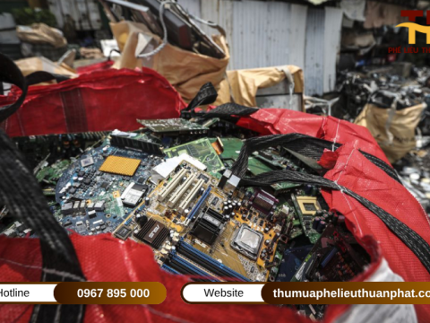 Thuận Phát nhận thu mua phế liệu điện tử số lượng lớn, đa dạng chủng loại