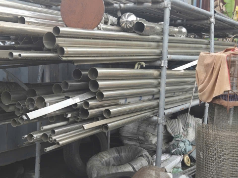 Thu Mua Phế Liệu Inox Giá Cao Toàn Quốc - Cập Nhật Bảng Giá Mới Nhất 2026